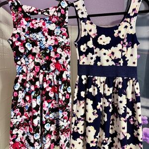 Bundle of 2 floral sundresses (size small)